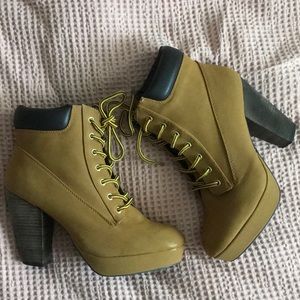 Steve Madden heel booties